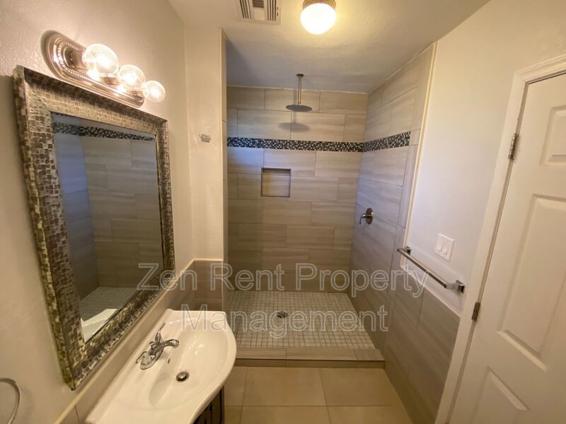 Don't Miss This Phoenix Beauty! property image