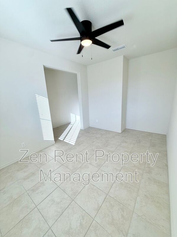 BEAUTIFUL Home in San Tan Valley with Mountain View’s! A Must See! property image