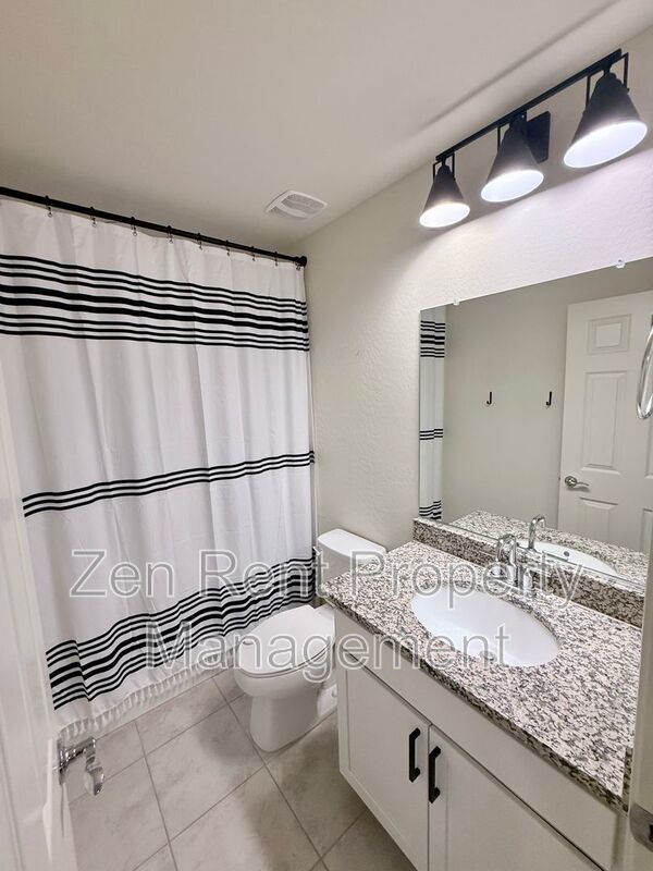 BEAUTIFUL Home in San Tan Valley with Mountain View’s! A Must See! property image