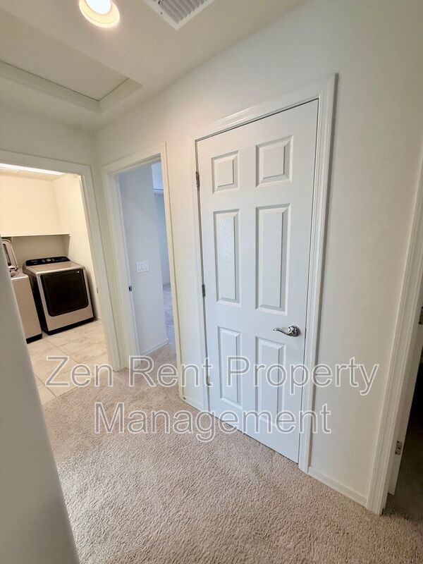 BEAUTIFUL Home in San Tan Valley with Mountain View’s! A Must See! property image