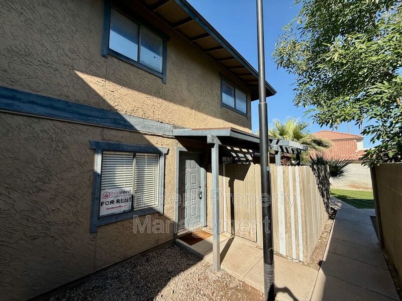 Cozy 2 Bedroom Chandler Condo property image