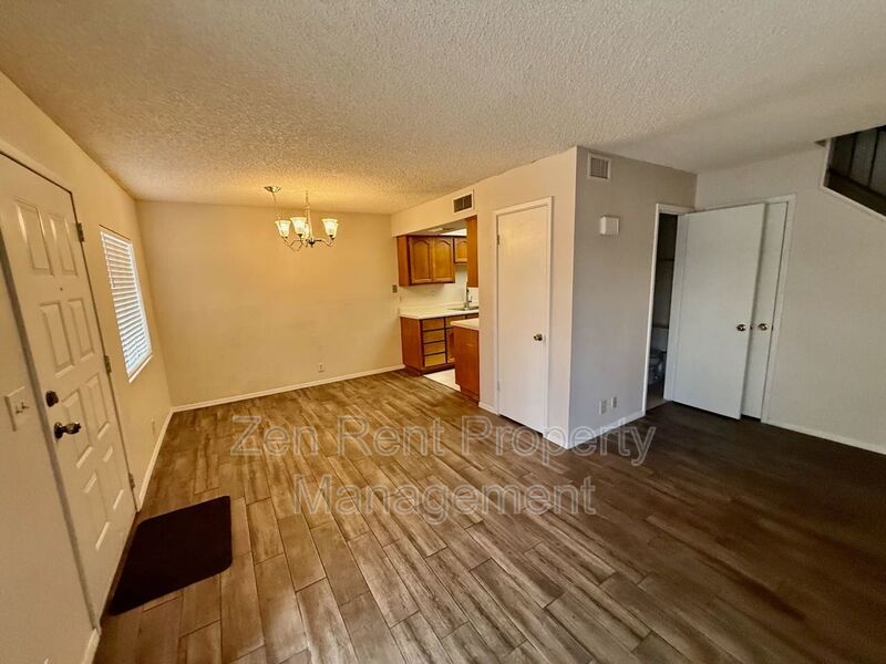 Cozy 2 Bedroom Chandler Condo property image