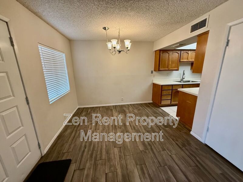 Cozy 2 Bedroom Chandler Condo property image