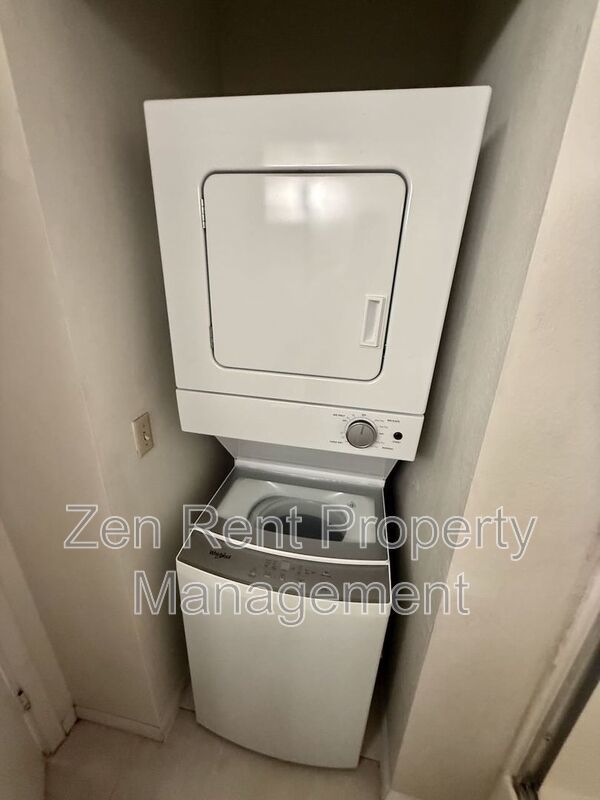 Cozy 2 Bedroom Chandler Condo property image