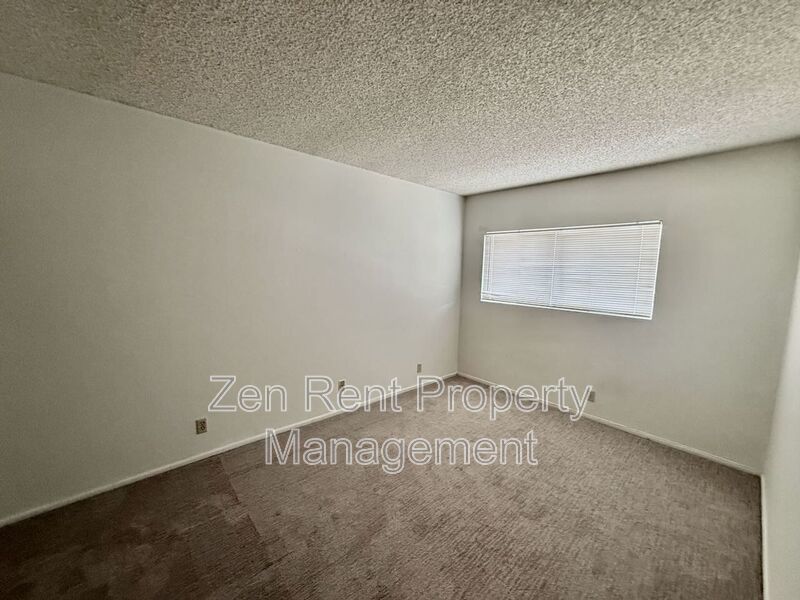 Cozy 2 Bedroom Chandler Condo property image