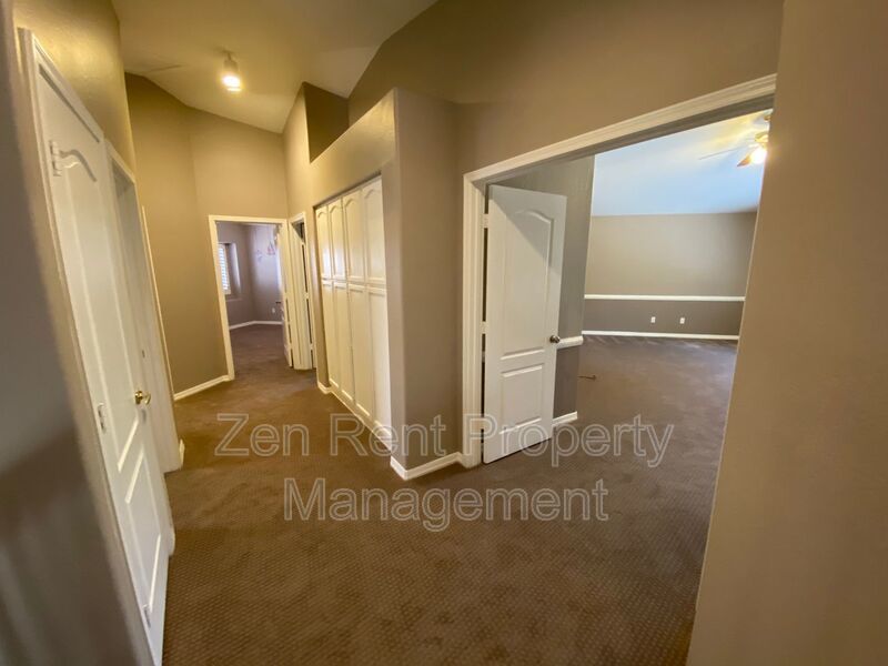 Heart of Gilbert property image