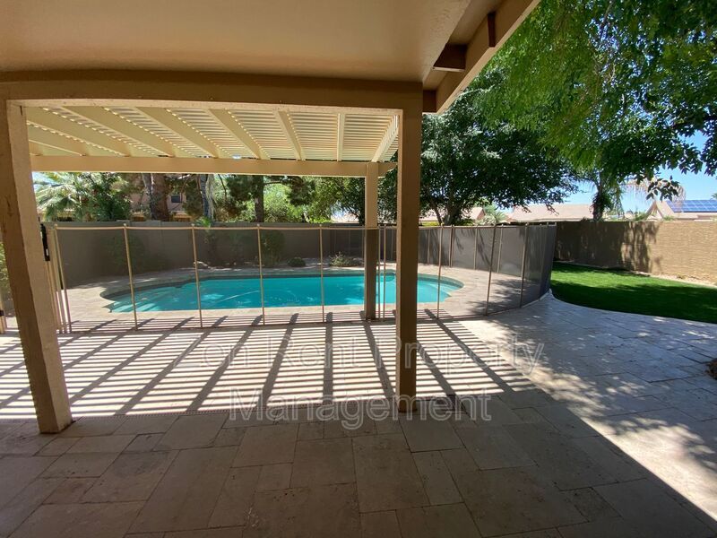 Heart of Gilbert property image