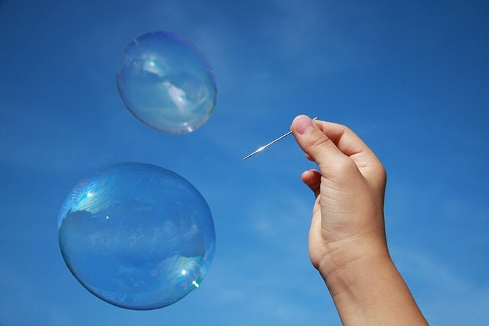 3 Ways to Succeed in a Real Estate Bubble